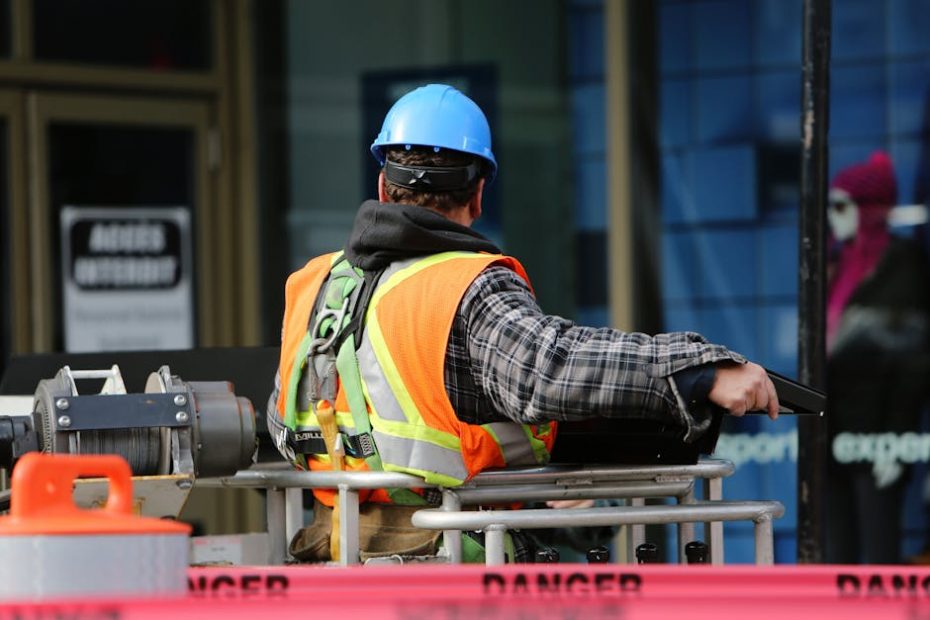 Functional Skills Level 2 for Construction Workers: CSCS Cards and Progression
